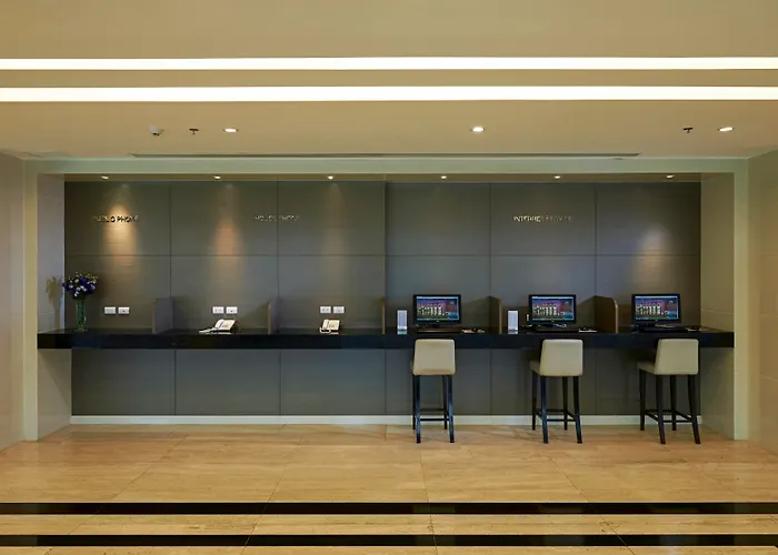 Mandarin Hotel Managed By Centre Point